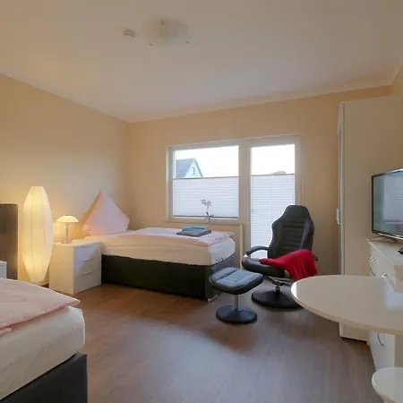 Gaestehaus 03 *